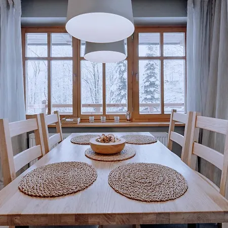 Adam I Cicha Woda Apartmán *
