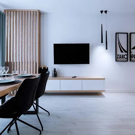 Adam I Cicha Woda Zakopane