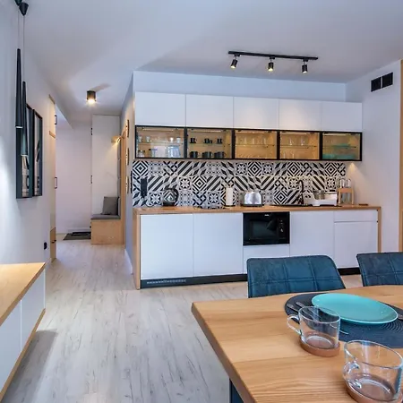 Adam I Cicha Woda Zakopane