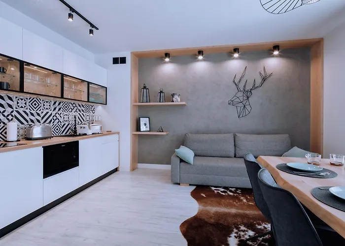 Adam I Cicha Woda Appartement *