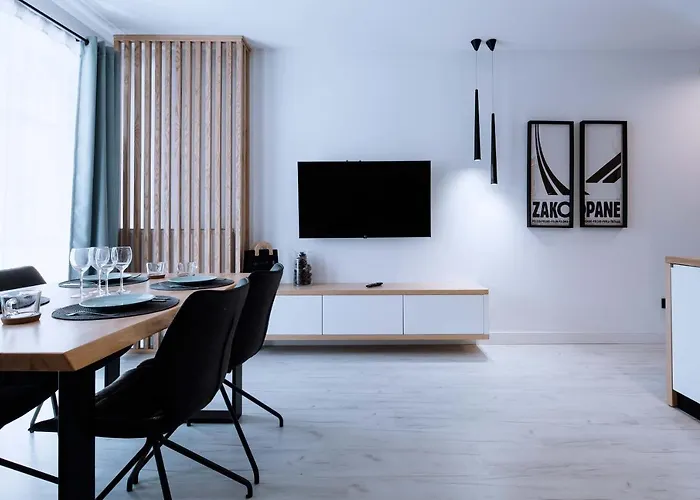 Adam I Cicha Woda Zakopane